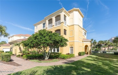 (private lake, pond, creek) Condo For Sale in Palm Coast Florida