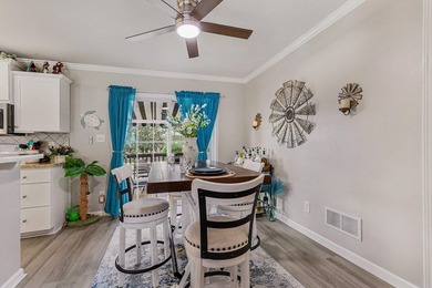Welcome to this beautifully maintained 3-bedroom, 2-bathroom - photo 6