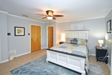 32 acres,3 Homes, 4 Septics,Carports, RVShop, Barns & PrivateLake - photo 28