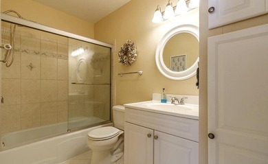 Beautiful and cozy 1-bedroom, 1-bath condo on Hutchinson Island - photo 21