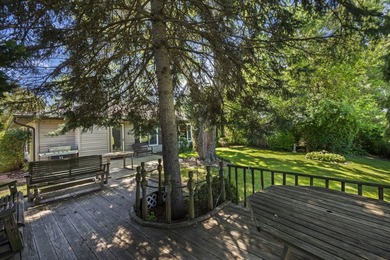 Step into this easy living U shaped ranch in truly one of the - photo 22