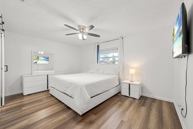 Welcome home to this beautifully cared-for 3-bedroom, 2-bath - photo 26