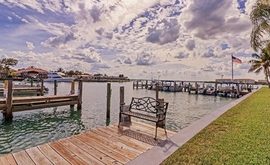 Beautiful and cozy 1-bedroom, 1-bath condo on Hutchinson Island - photo 37