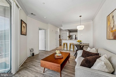 Price Improvement - Beautifully updated water view condo in - photo 6