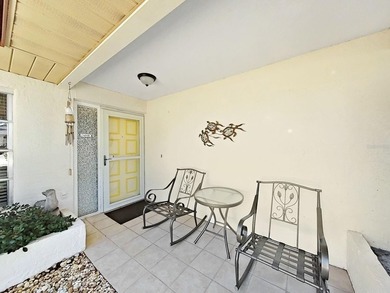 Looking for an exceptional active adult golf community in Tampa - photo 4