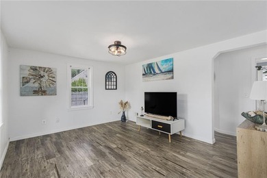 Discover the perfect blend of charm, convenience, and coastal - photo 8