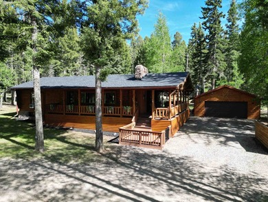 Searching for the essence of mountain living? This stunning 2 - photo 2