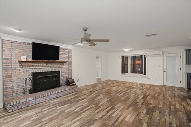 Tucked away on 1.21 acres along the canal side of beautiful Lake - photo 5