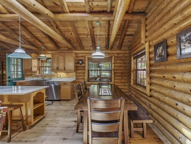 Searching for the essence of mountain living? This stunning 2 - photo 10