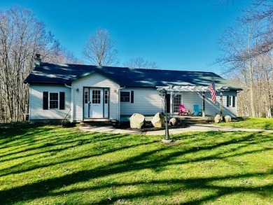 (private lake, pond, creek) Home For Sale in Farwell Michigan