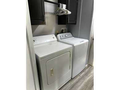 Don't miss this beautifully updated 3-bedroom, 2-bathroom mobile - photo 13