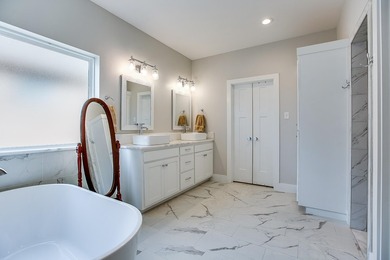 Check out this extraordinary 4 bed 3 bath home close to - photo 23