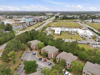 Welcome to Club Villa at Baytree, where quiet comfort and - photo 28