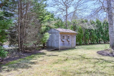 Golfers Paradise!! Come fall in love with this Custom Built - photo 32