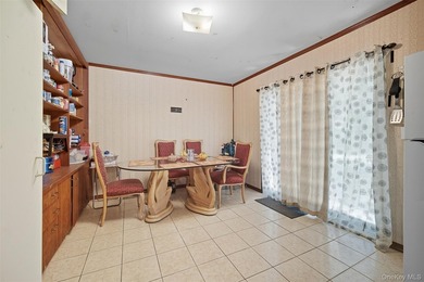 Come see this 3br, 2bth Ranch home which facilitates a Master - photo 6
