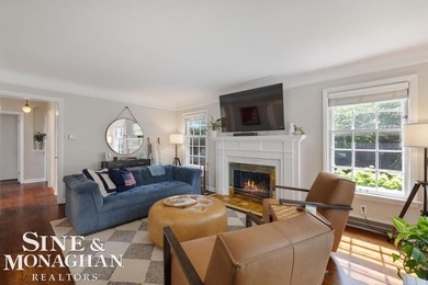 Welcome home to 430 Touraine. This beautifully updated brick - photo 3