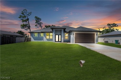 Port Charlotte Waterway Lakes Area Home For Sale in Port Charlotte Florida