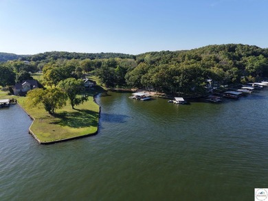 Discover the potential of this quaint two-bedroom cabin, nestled - photo 23
