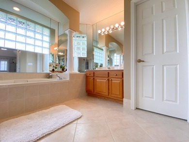 Welcome to this beautifully maintained Royal Professional - photo 41