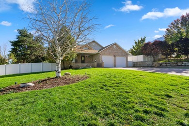 Utah Lake Home For Sale in Elk Ridge Utah