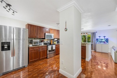 Welcome to this hidden gem tucked away in one of Sunrise's most - photo 4