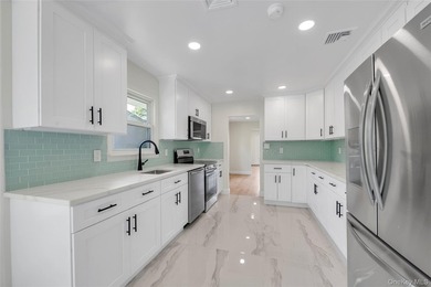 Welcome to this fully renovated Hi Ranch House in the Heart of - photo 7