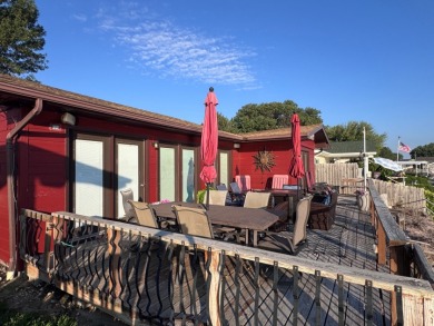 Johnson Lake Living at Its Finest! - photo 1