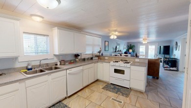 Johnson Lake Living at Its Finest! - photo 4