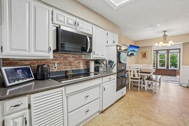 Welcome to this beautiful 4-bedroom, 3-bathroom home offering 2 - photo 11