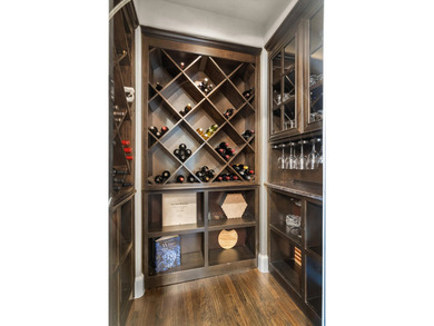 Experience luxury living at 830 Wagner Way, a refined estate in - photo 5