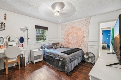 Welcome to this beautiful 4-bedroom, 3-bathroom home offering 2 - photo 18
