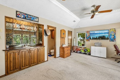 Welcome to this beautiful 4-bedroom, 3-bathroom home offering 2 - photo 22
