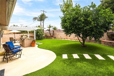 Perfectly positioned on a desirable corner lot, this beautifully - photo 31