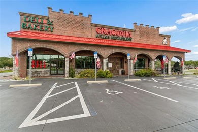 Exceptional turn-key 2nd generation restaurant on - photo 2