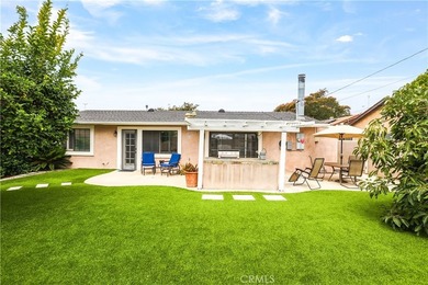 Perfectly positioned on a desirable corner lot, this beautifully - photo 34