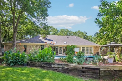 Welcome to this beautiful 4-bedroom, 3-bathroom home offering 2 - photo 34