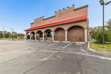 Exceptional turn-key 2nd generation restaurant on - photo 6