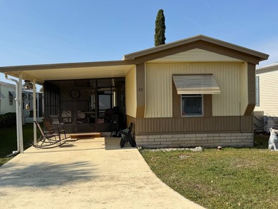 MOVE IN READY. Beautifully furnished home with all new subfloor - photo 3