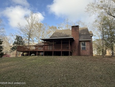 Welcome to this beautiful 3-bedroom, 2.5-bath home situated on 2 - photo 11