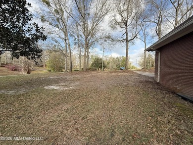 Welcome to this beautiful 3-bedroom, 2.5-bath home situated on 2 - photo 15