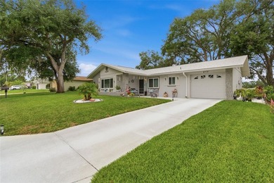 Lakefront Living That Feels Like a Vacation Every Day! Have you - photo 2
