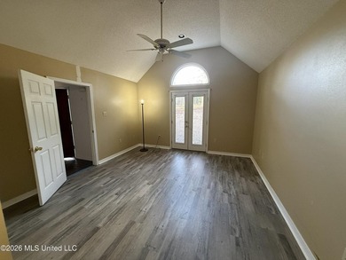 Welcome to this beautiful 3-bedroom, 2.5-bath home situated on 2 - photo 26