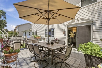 Welcome to this beautifully maintained 4-bedroom, 2.5-bath - photo 29