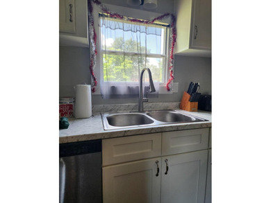 Move-in ready and just minutes from Lake Cumberland, this - photo 6