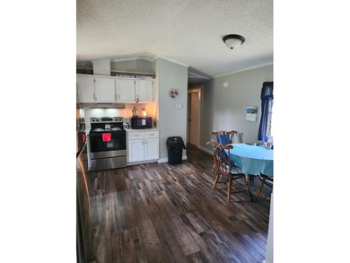 Move-in ready and just minutes from Lake Cumberland, this - photo 8