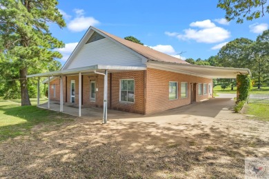 Wright Patman Lake Home For Sale in Atlanta Texas