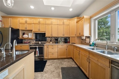 Private 11.08 acre Beaver Lake retreat with expansive lake views - photo 16