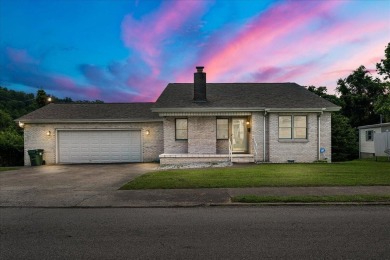 Lake Home Sale Pending in Williamsburg, Kentucky