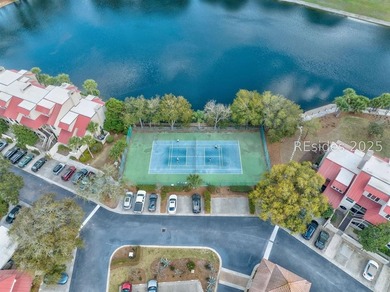 Beautifully maintained 2BR/2BA Newport villa with expansive - photo 22