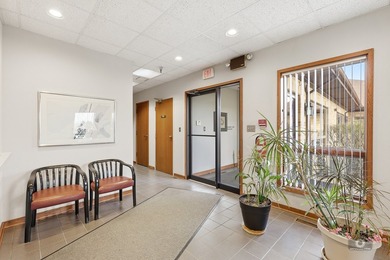 Prime 3146 sq ft, solid brick commercial property with a full - photo 3